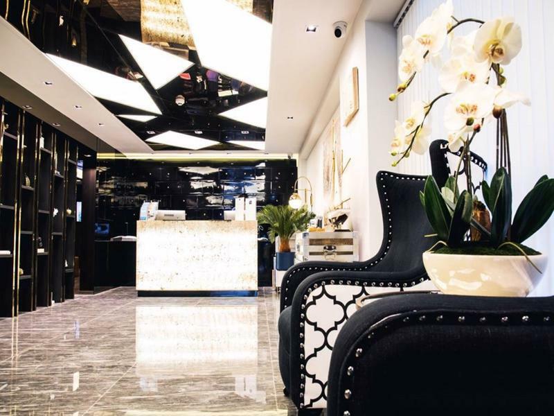 Sora Hotel Silom Bangkok Bagian luar foto
